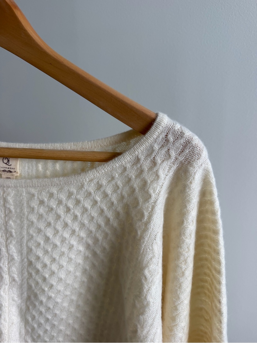 Qi Cashmere Vintage Cream Textured Knit Fringe Poncho Sweater One Size - Picture 8 of 12